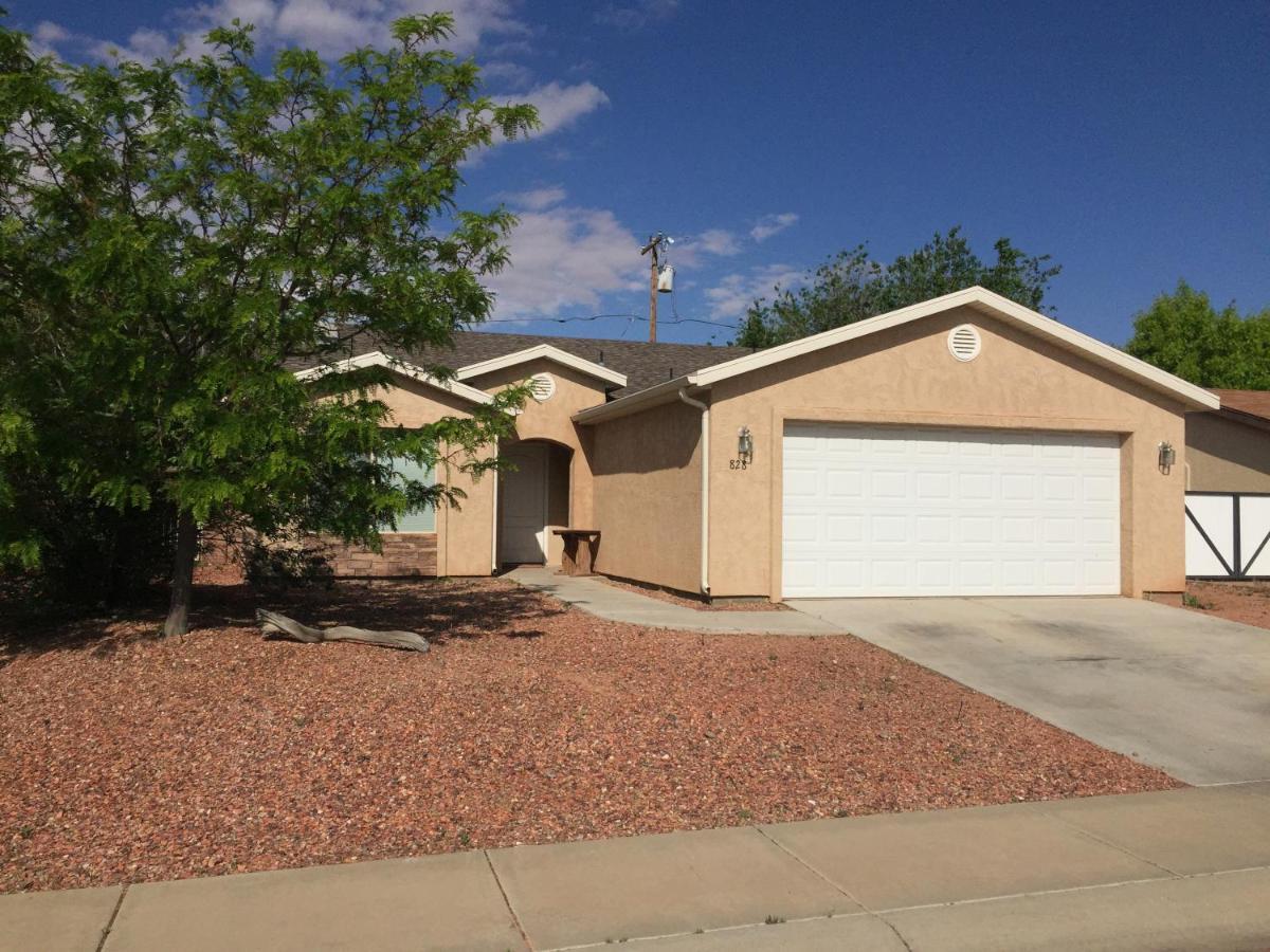 Lone Rock Retreat - 3-Bedroom Near Lake Powell Page Exterior photo